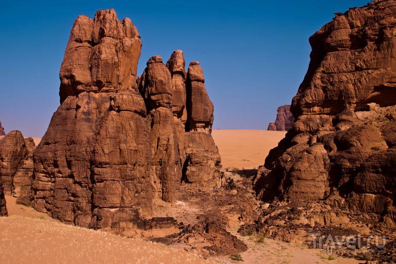 Плато Эннеди – горные образования в Сахаре